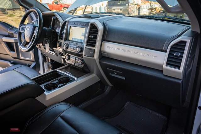 2021 Ford F-350 photo 35
