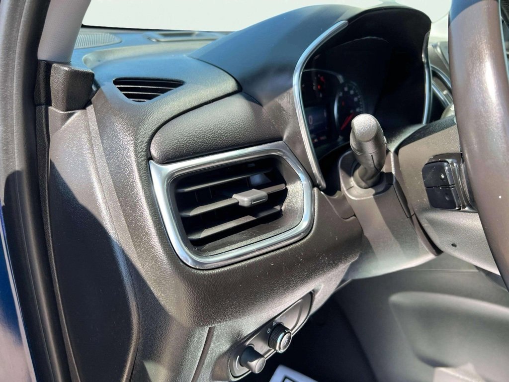 2022 Chevrolet Equinox LT photo 14