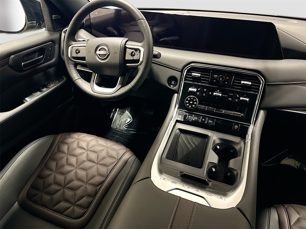 2025 Nissan Armada Platinum photo 7