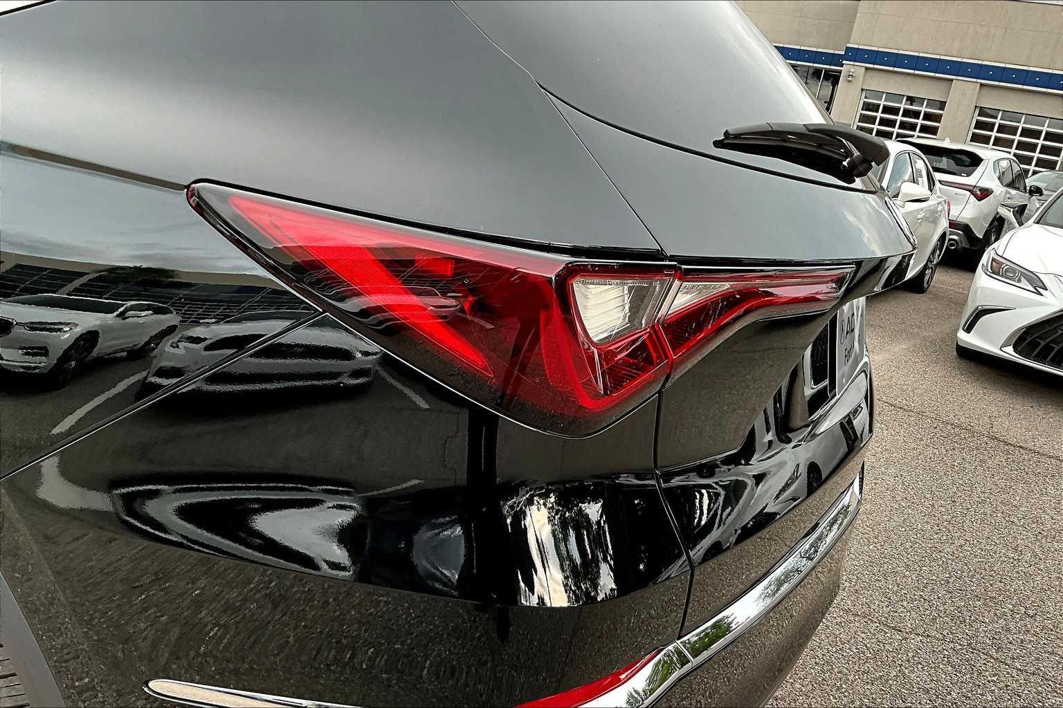 2025 Acura MDX SH-AWD photo 25
