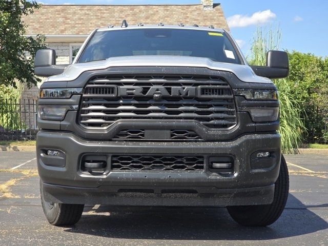 2026 Ram 2500 Tradesman photo 2