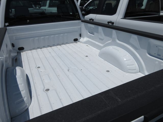2025 Ford F-250 photo 3