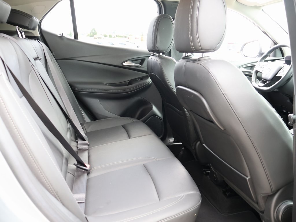 2024 Buick Encore GX Sport Touring photo 11