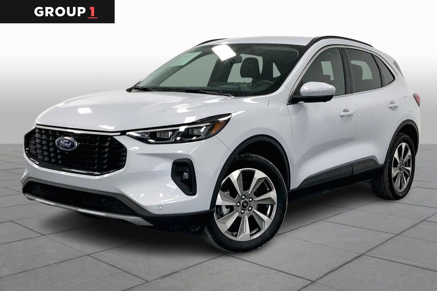 2025 Ford Escape Platinum's photo