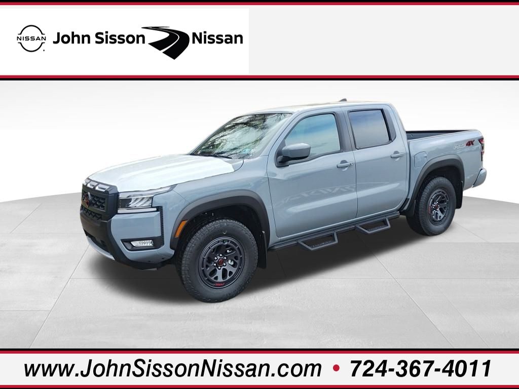2025 Nissan Frontier PRO-4X photo 2