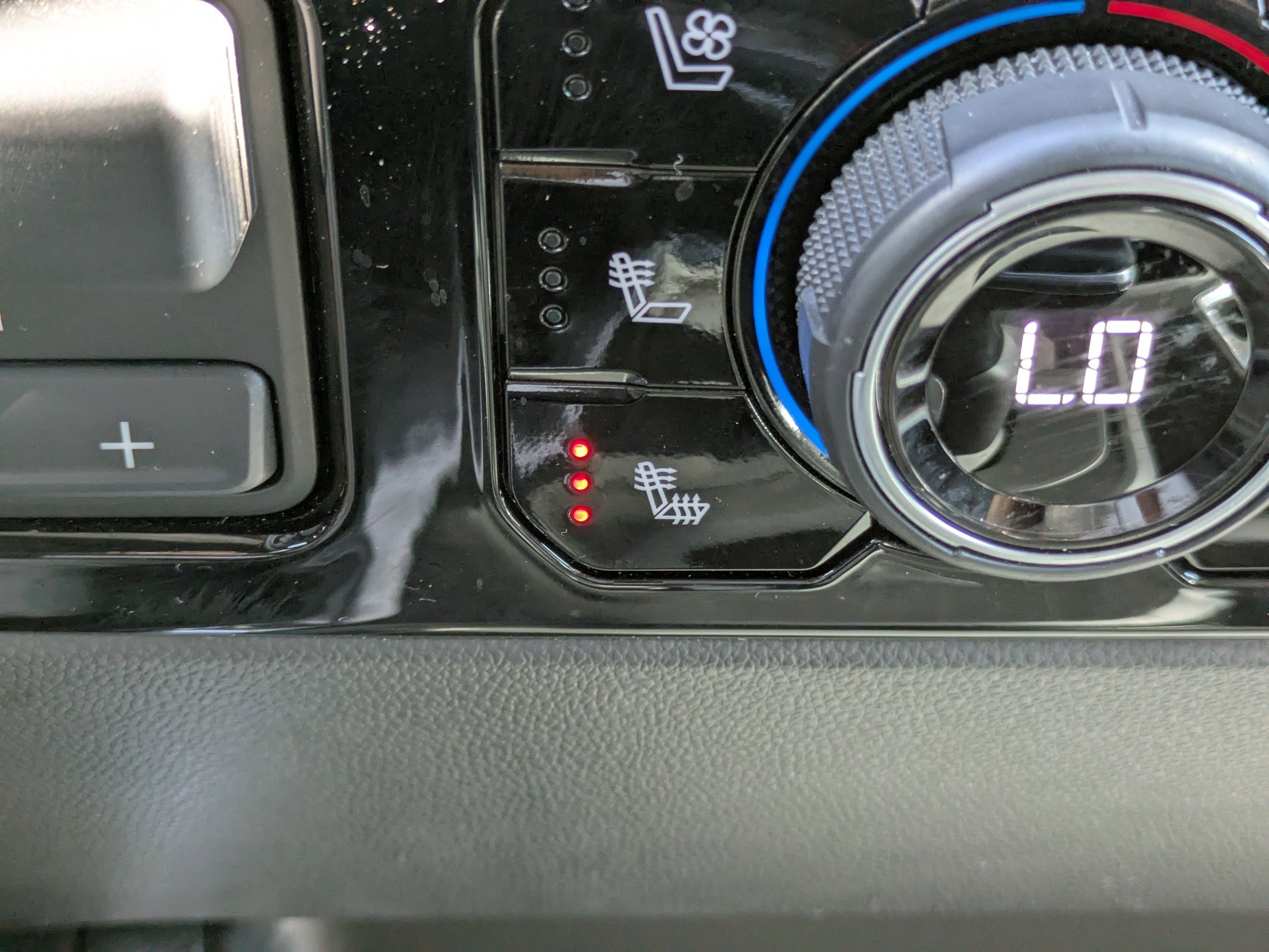 2023 Chevrolet Silverado 1500 LTZ photo 20
