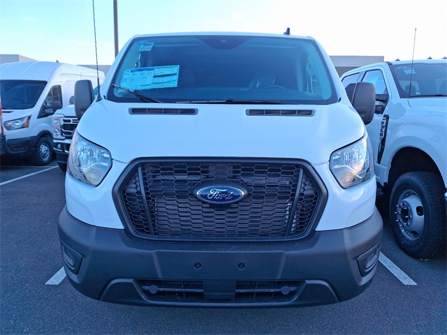 2025 Ford Transit photo 2