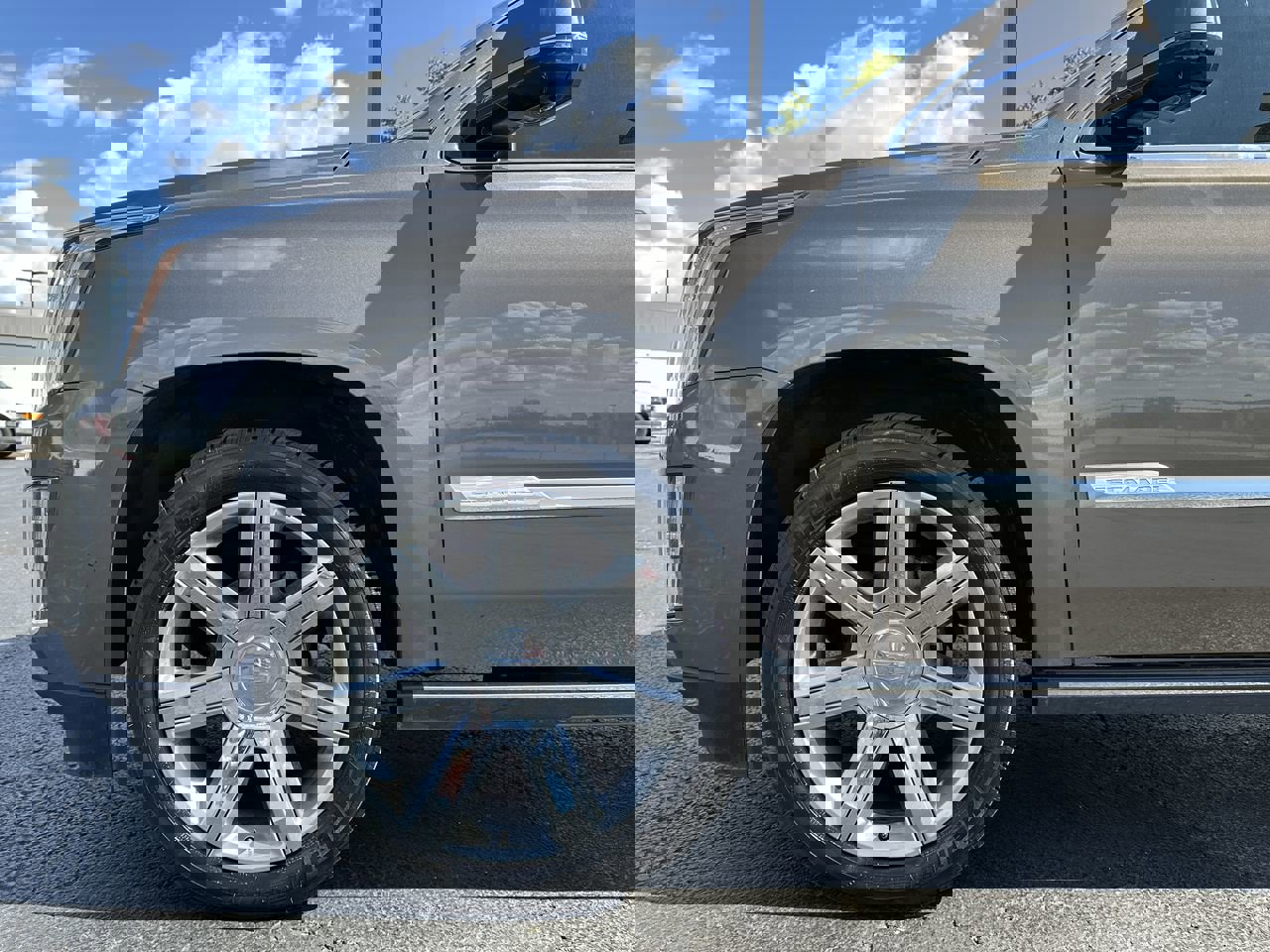 2016 Cadillac Escalade ESV Premium photo 31