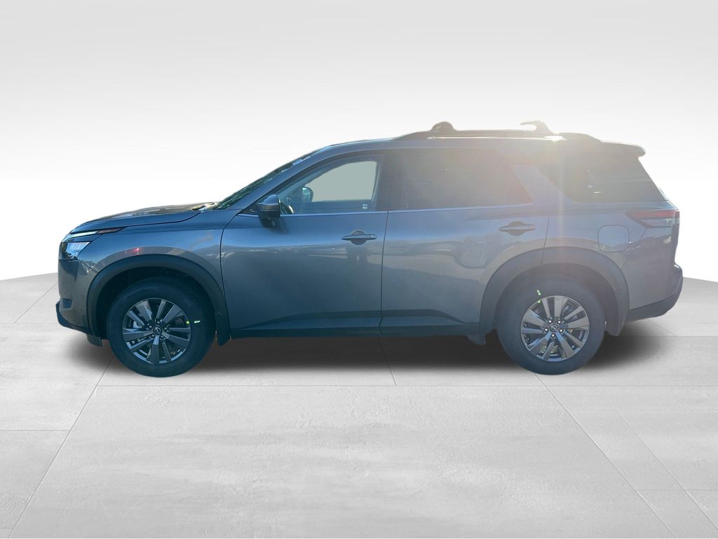 2025 Nissan Pathfinder SV photo 2