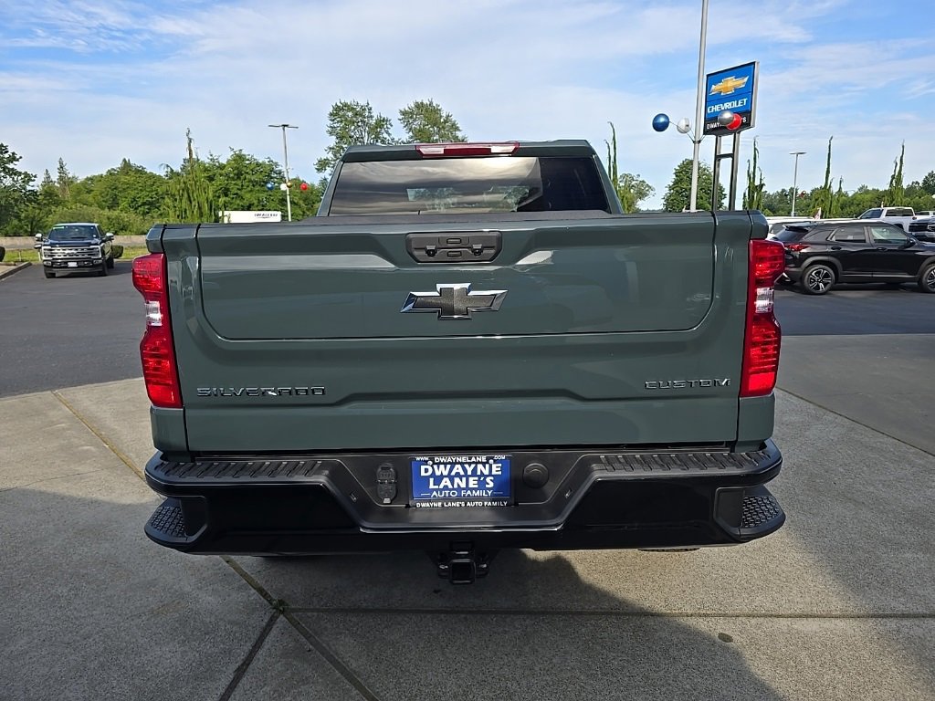 2025 Chevrolet Silverado 1500 Custom Trail Boss photo 4