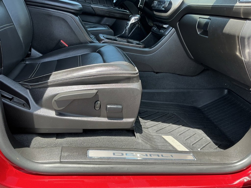 2022 Gmc Canyon Denali photo 28