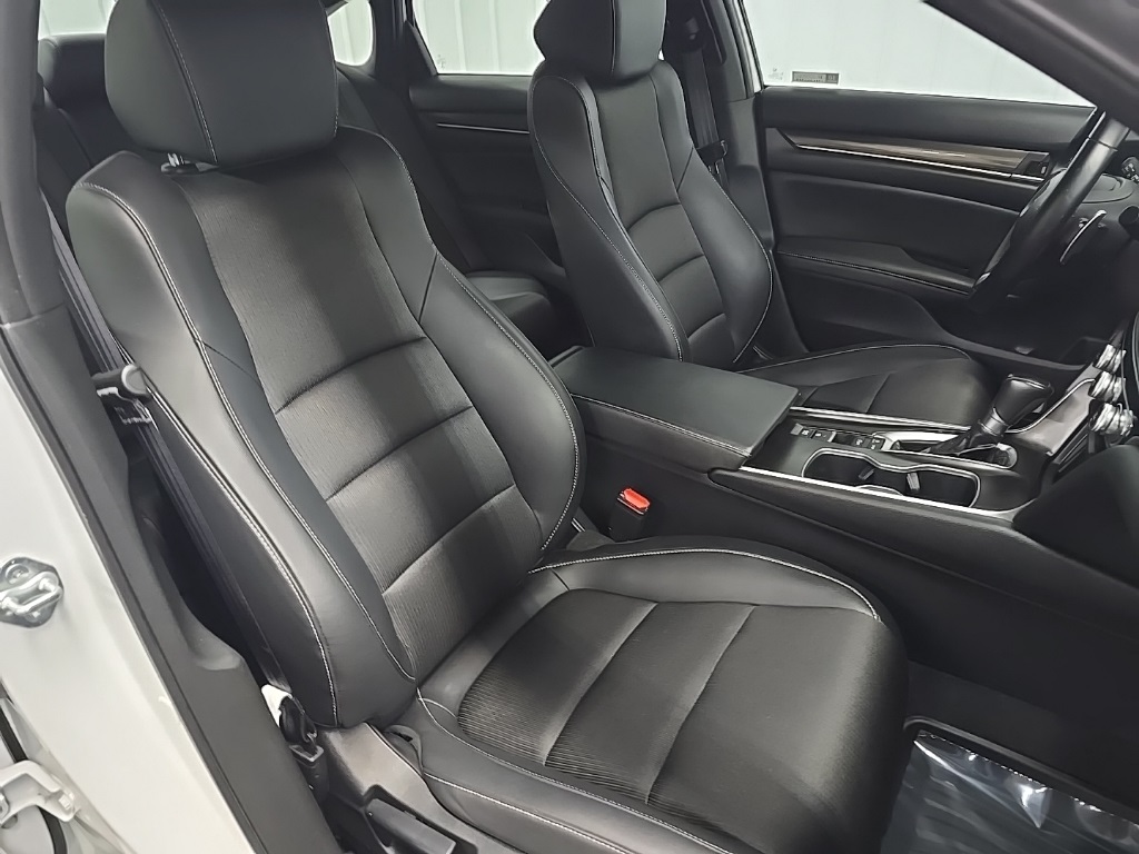 2022 Honda Accord Sport 1.5T photo 14