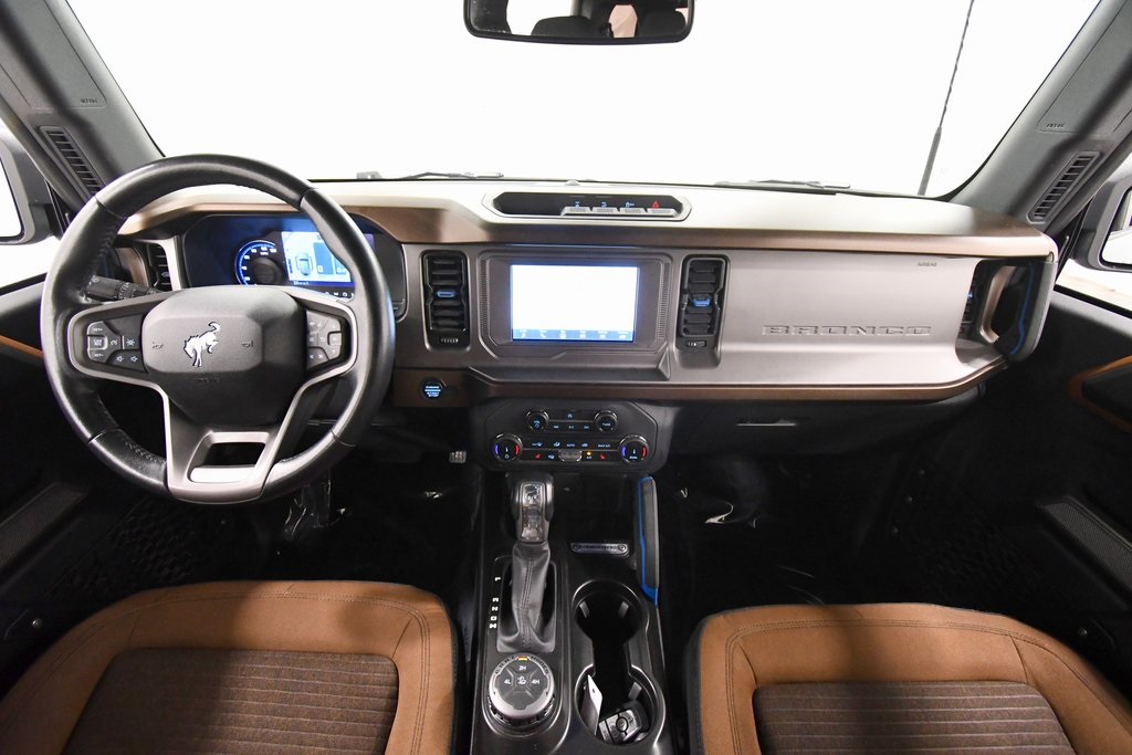 2022 Ford Bronco Base Big Bend Black Diamond Outer Banks photo 3