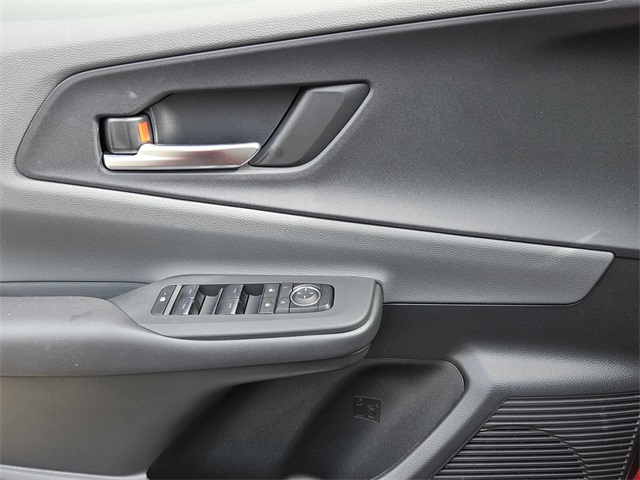2024 Toyota Prius XLE photo 20