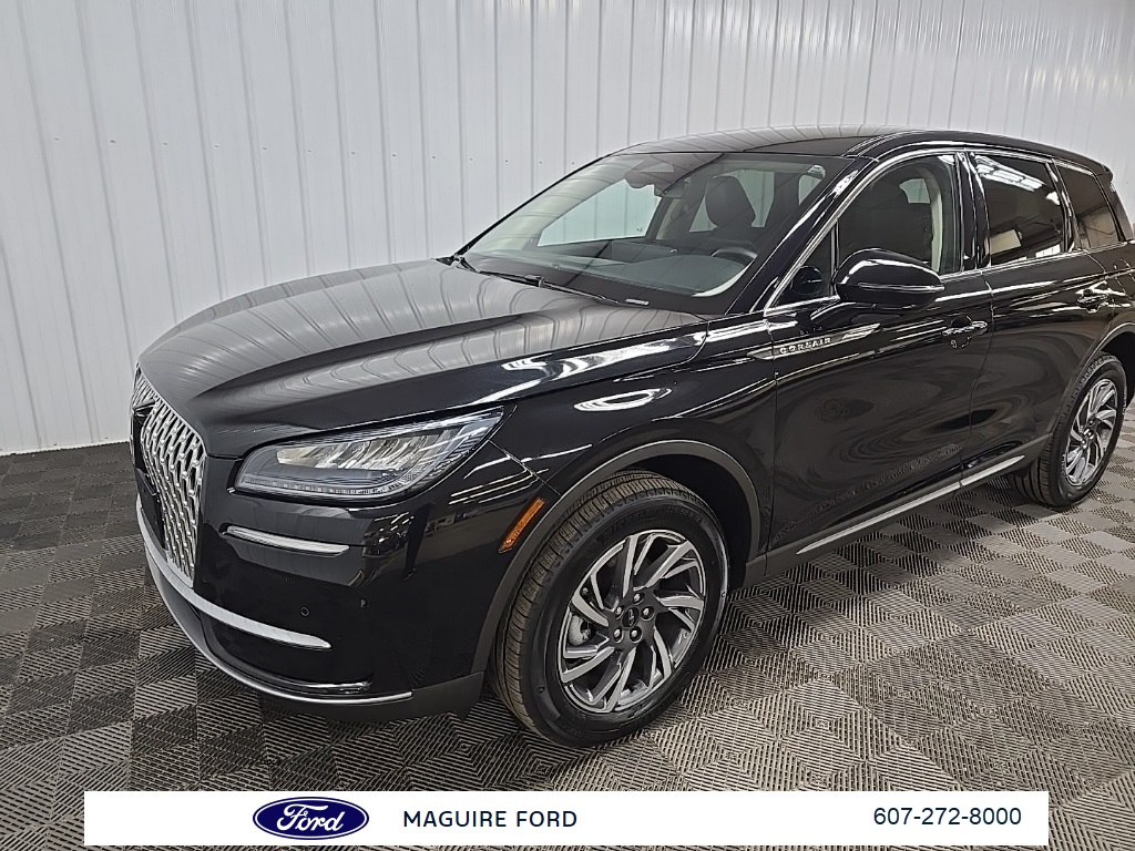 2023 Lincoln Corsair Standard photo 7