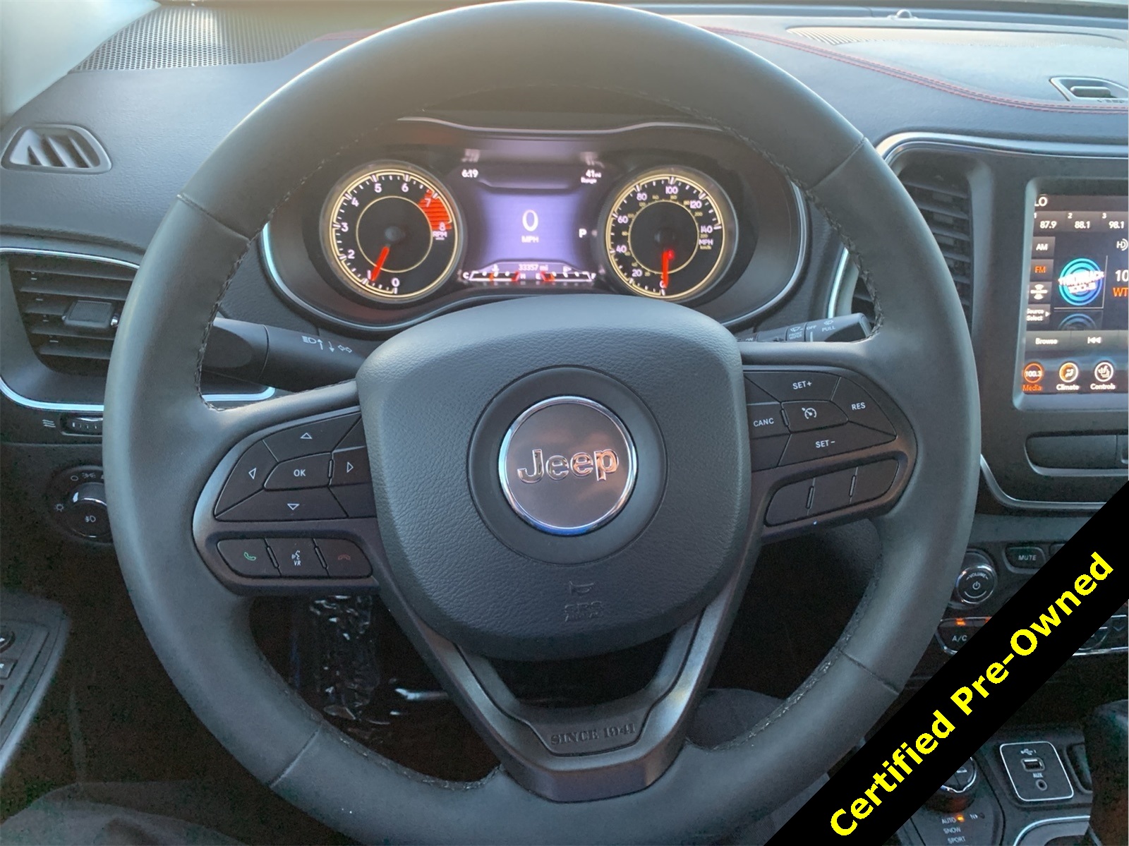 2022 Jeep Cherokee Trailhawk photo 14