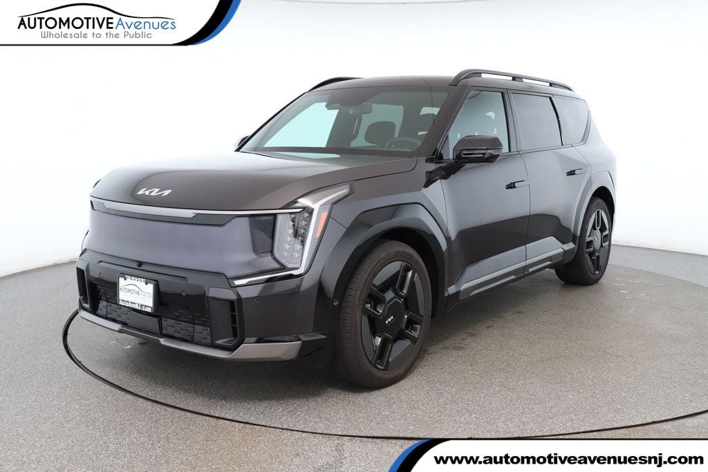 2024 Kia Ev9 GT-Line's photo