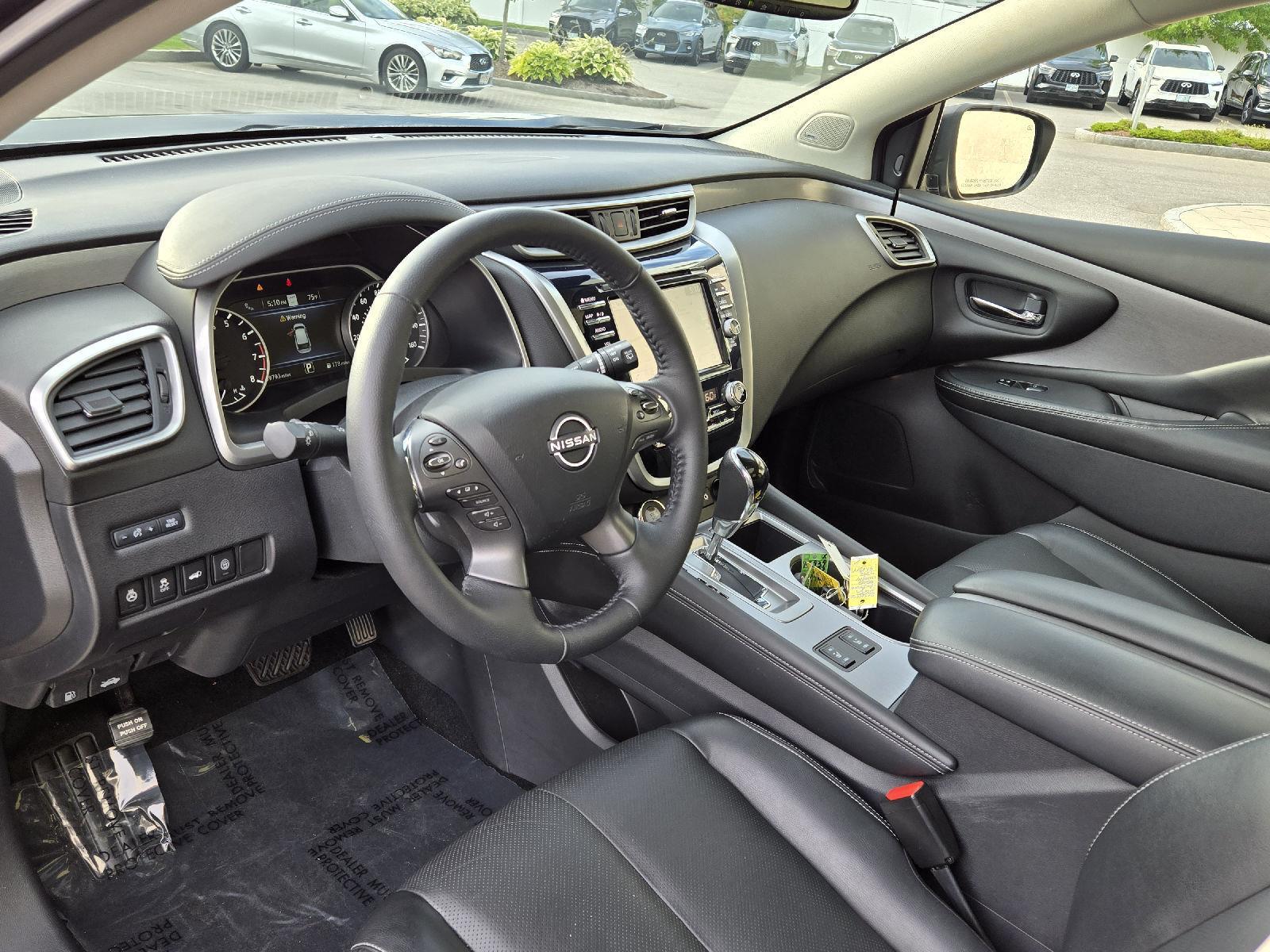 2023 Nissan Murano SL photo 5