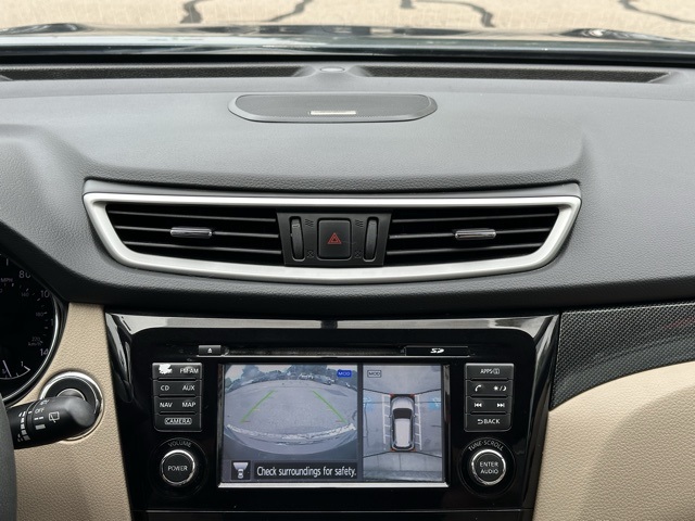 2016 Nissan Rogue SL photo 12