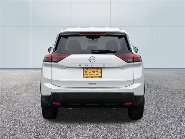 2026 Nissan Rogue SV photo 4
