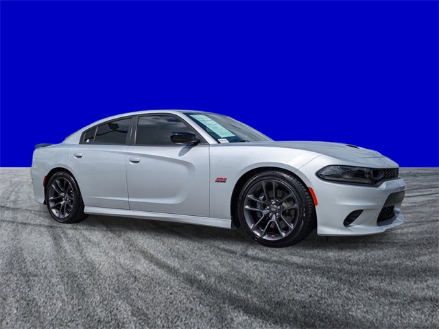 2023 Dodge Charger R/T Scat Pack photo 2