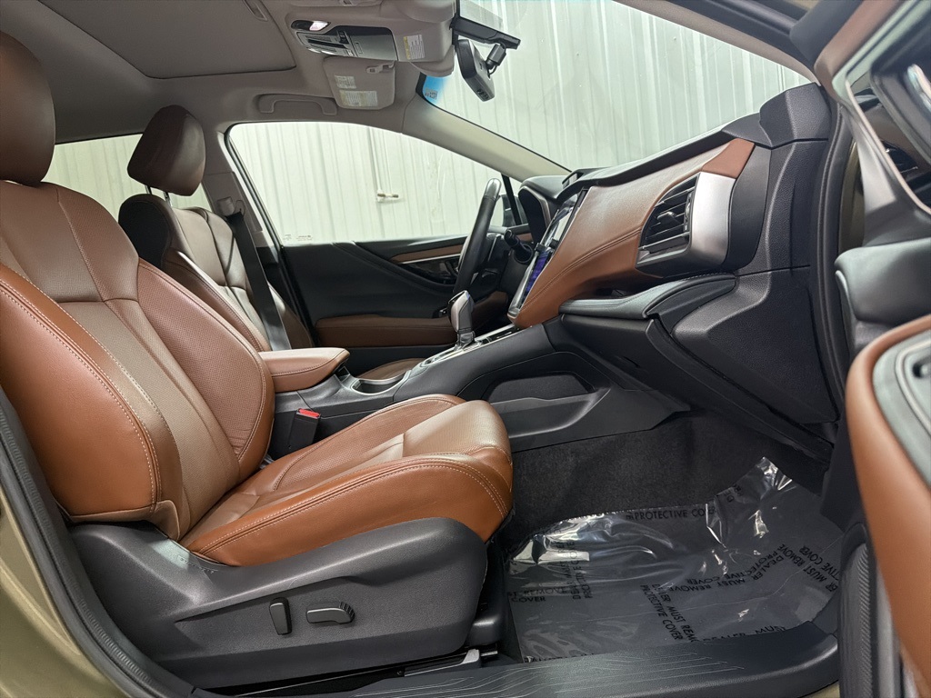 2021 Subaru Outback Touring photo 29