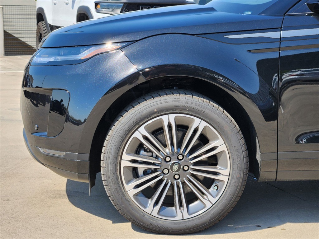 2024 Land Rover Range Rover Evoque S photo 9