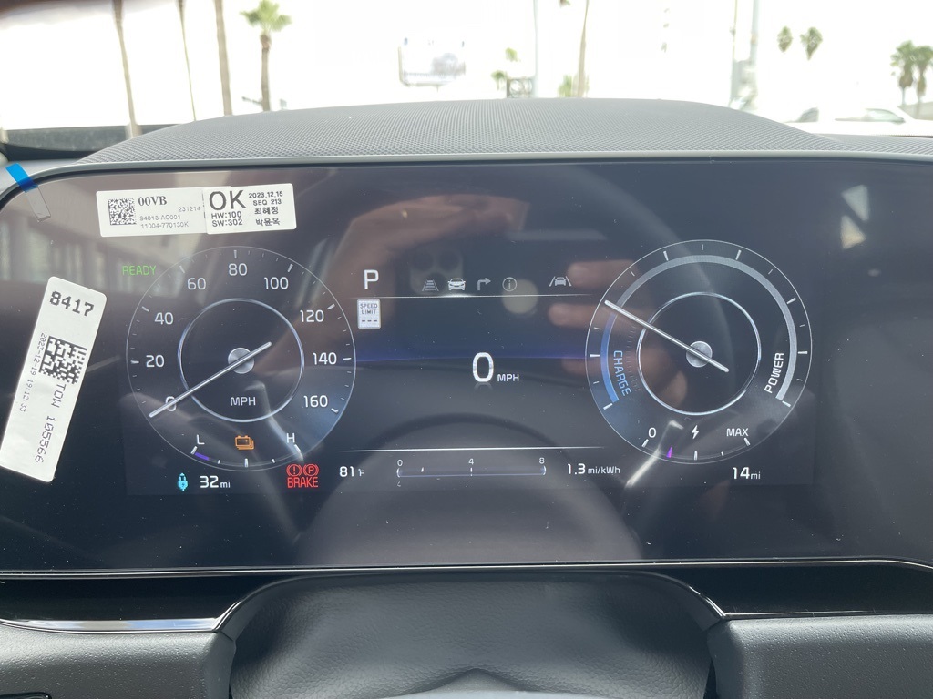 2024 Kia Niro EV Wave photo 4