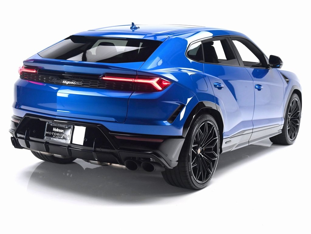 2025 Lamborghini Urus SE photo 4
