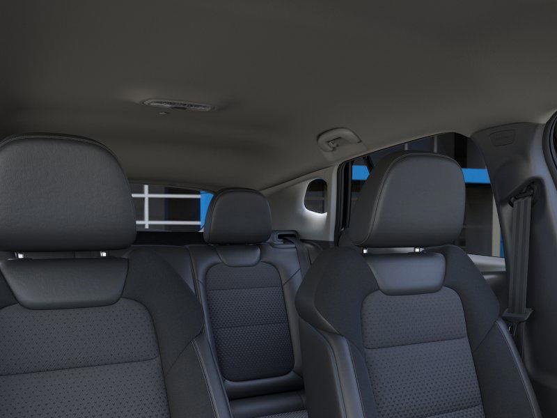 2025 Chevrolet Trax LT photo 22