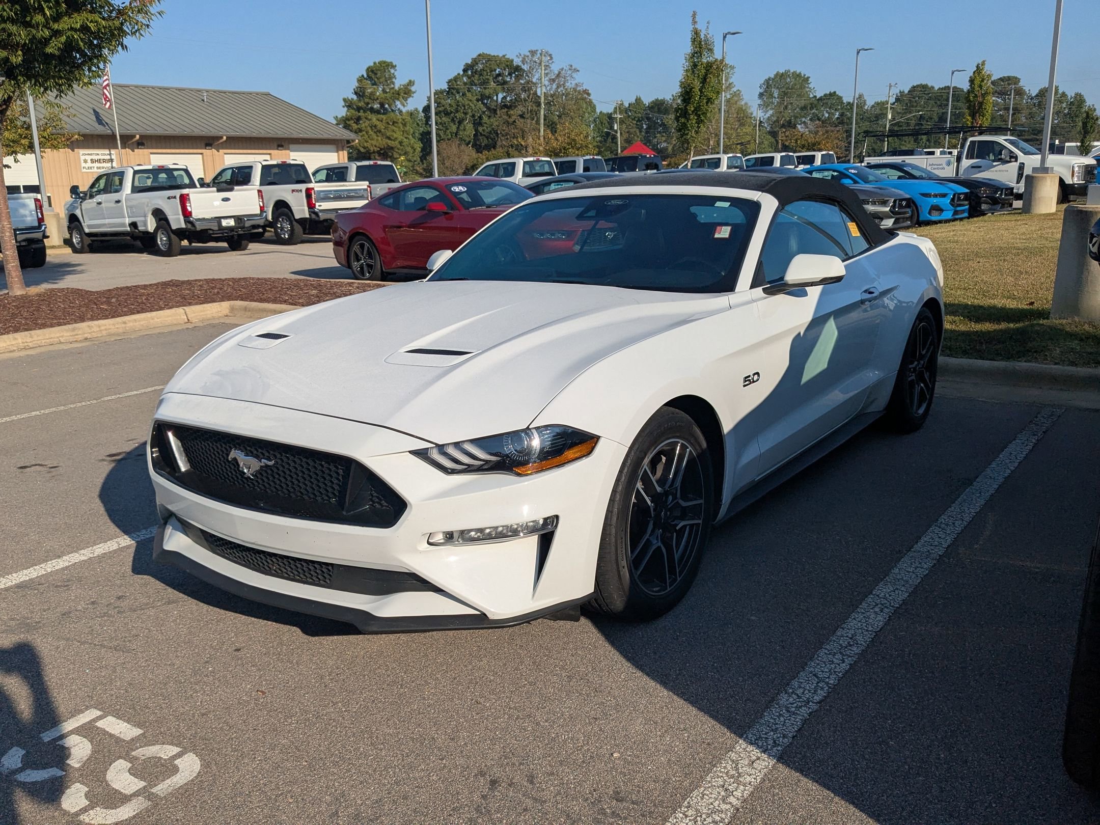 2022 Ford Mustang GT Premium photo 3