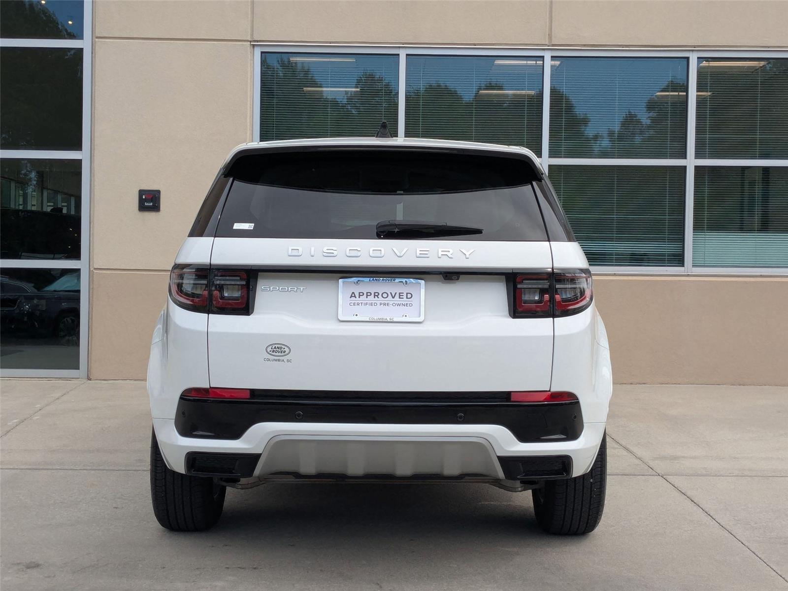 2024 Land Rover Discovery Sport S photo 6