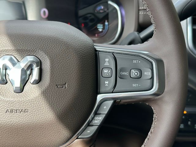 2025 Ram 2500 Laramie photo 22
