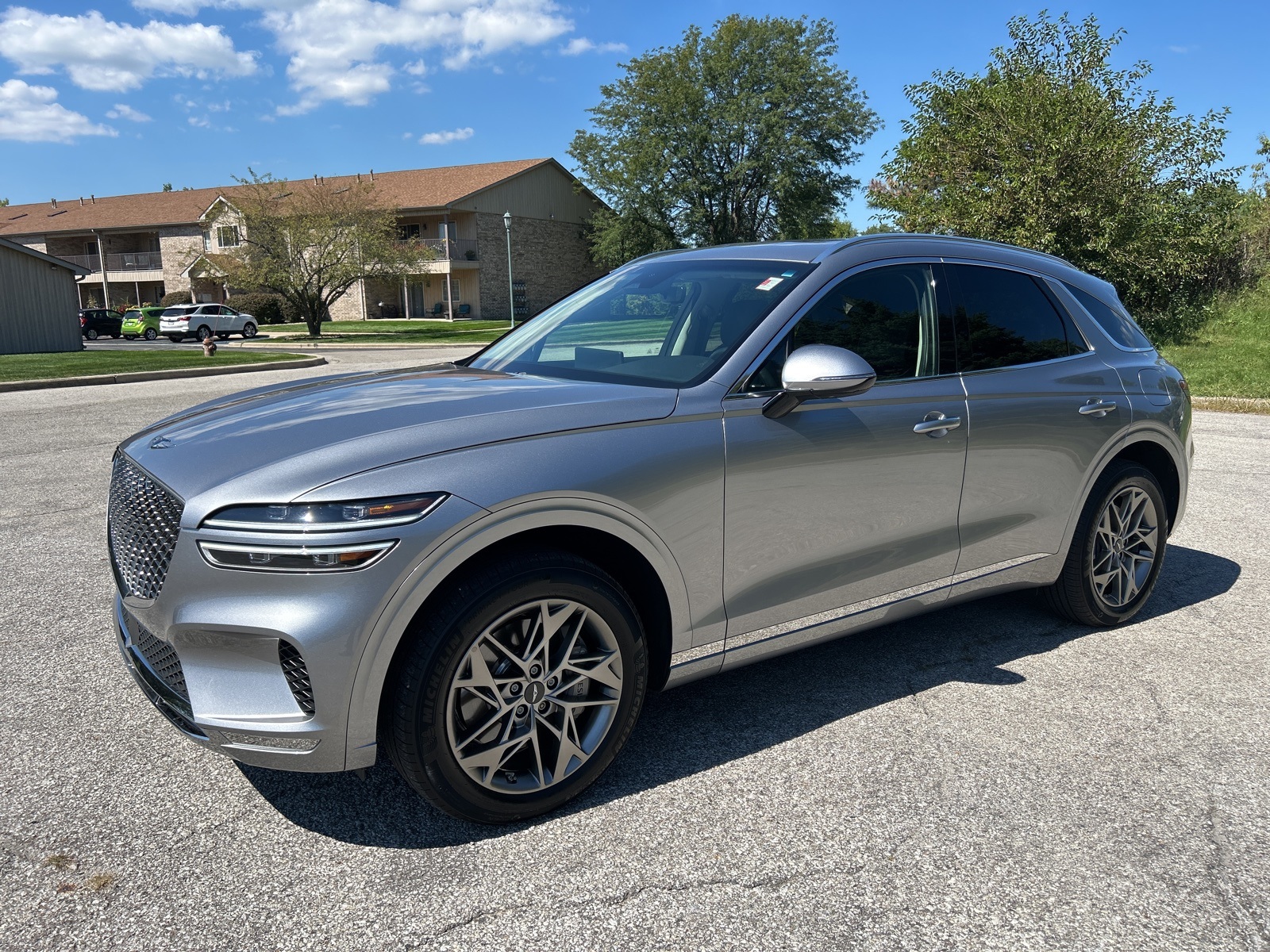 2024 GENESIS GV70 Standard