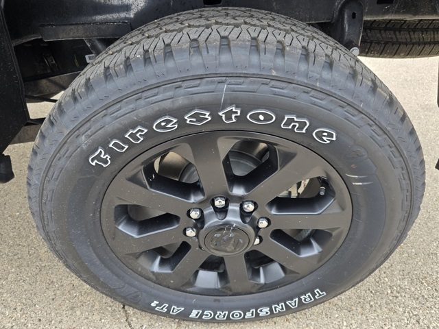 2025 Ram 2500 Big Horn photo 6