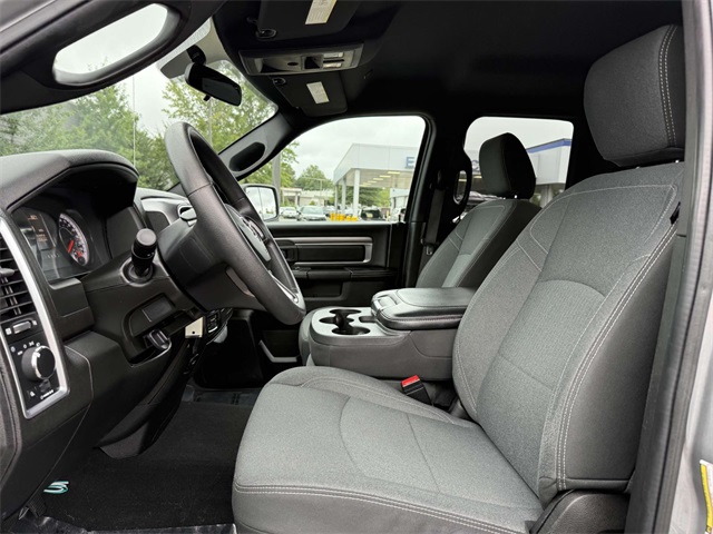 2022 Ram 1500 Classic Warlock photo 12
