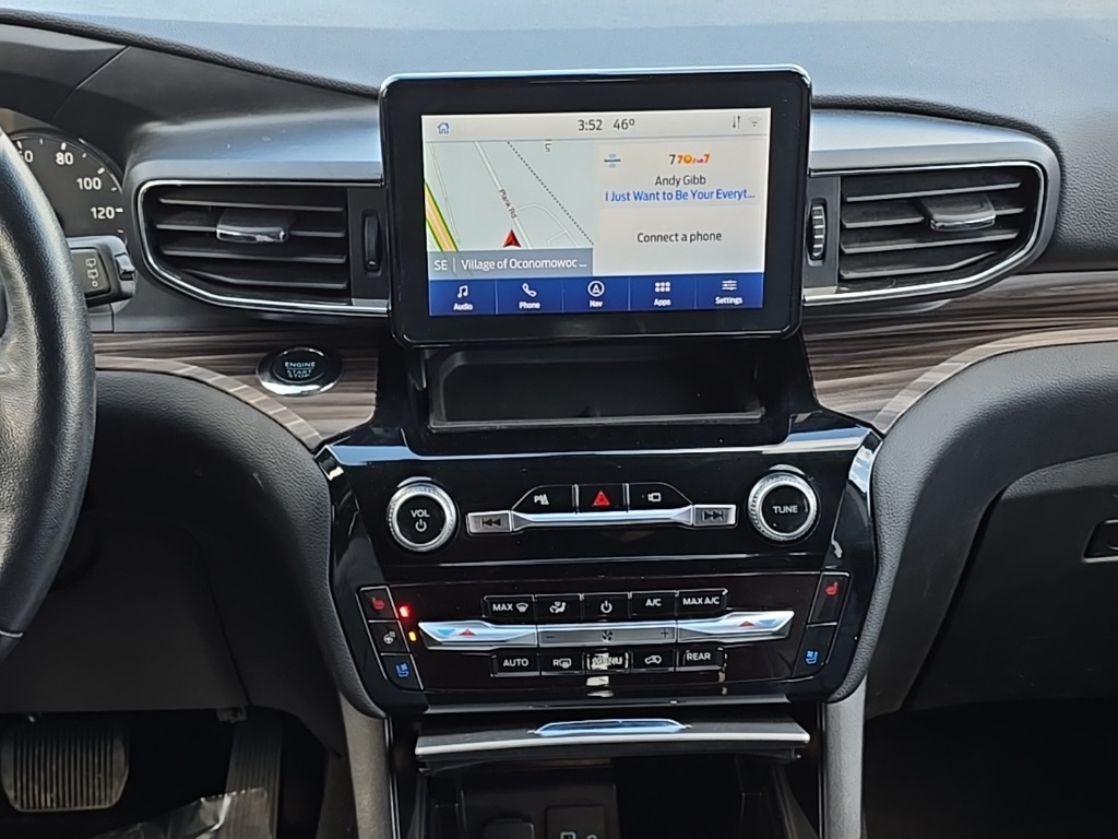 2022 Ford Explorer Limited photo 13
