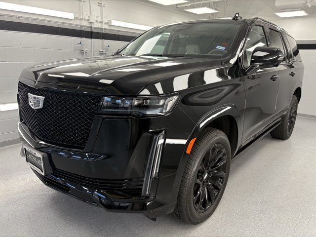 2024 Cadillac Escalade Sport Platinum's photo