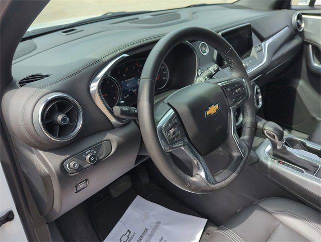 2022 Chevrolet Blazer 3LT photo 2