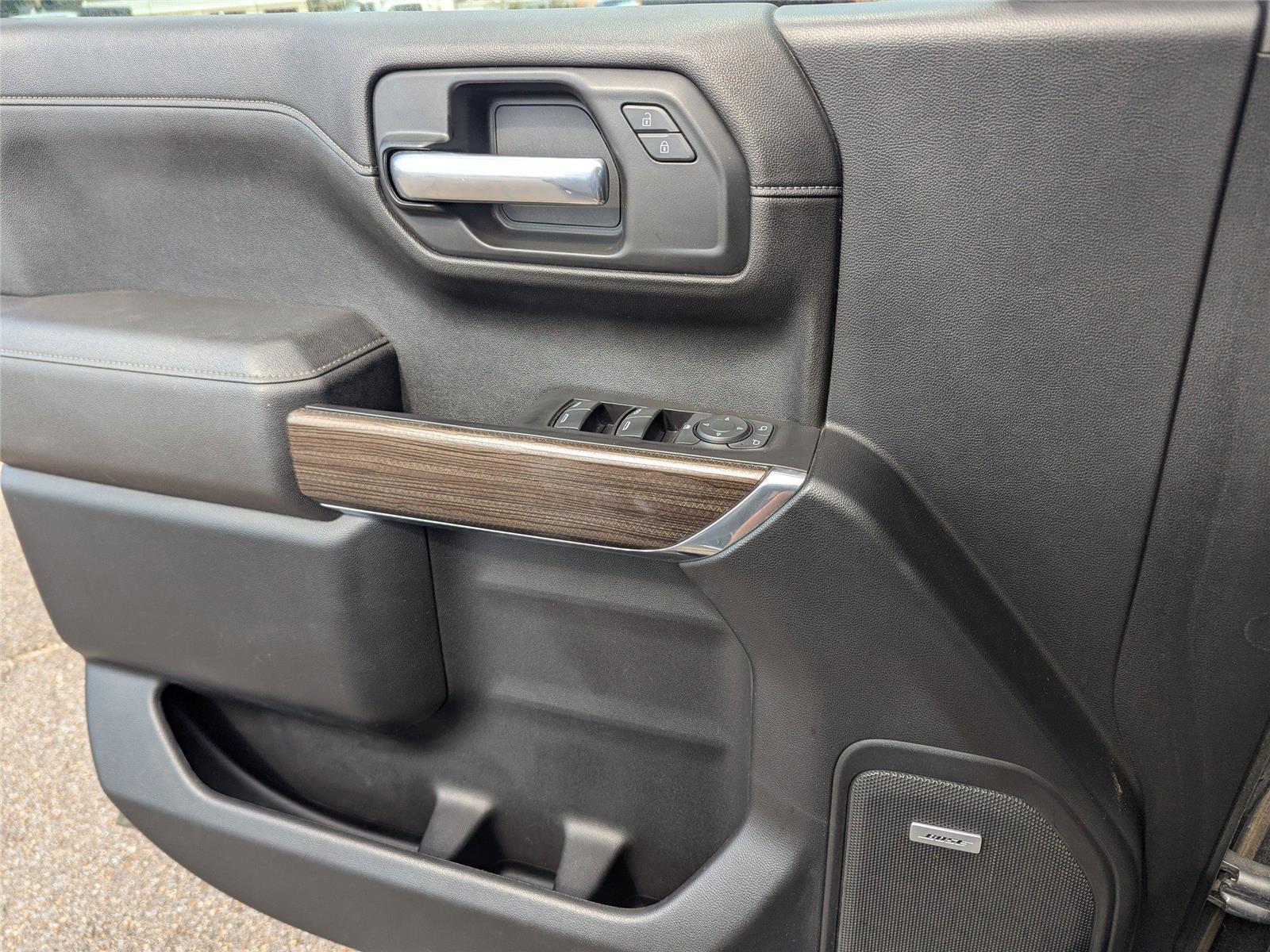 2021 Chevrolet Silverado 1500 RST photo 19