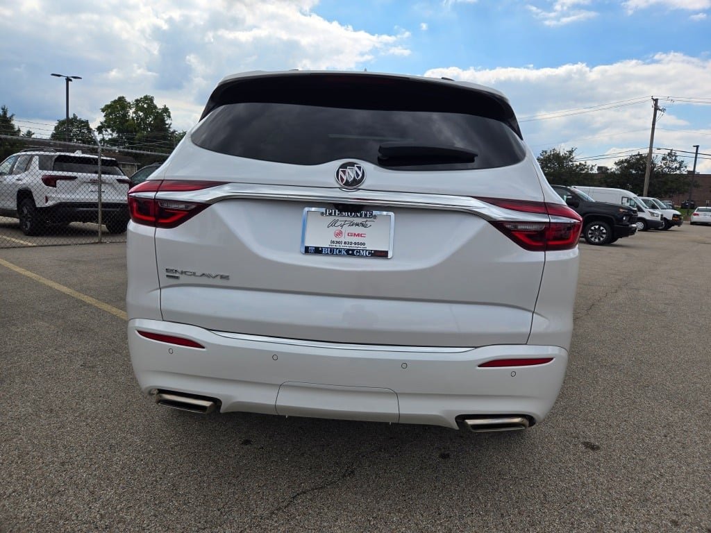 2021 Buick Enclave Avenir photo 9