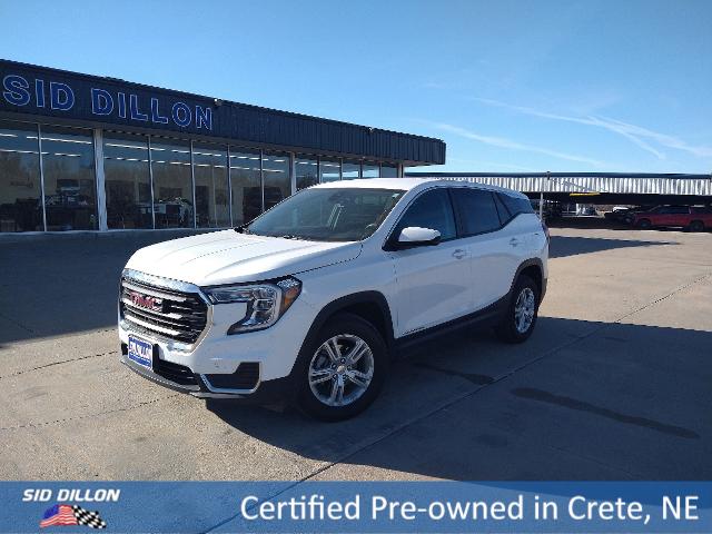 2024 GMC Terrain SLE's photo