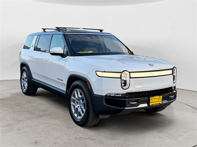 2023 Rivian R1S Adventure's photo