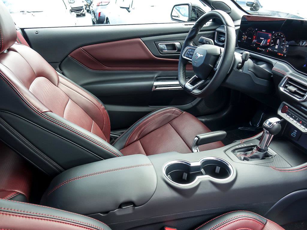 2025 FORD MUSTANG - Image 25