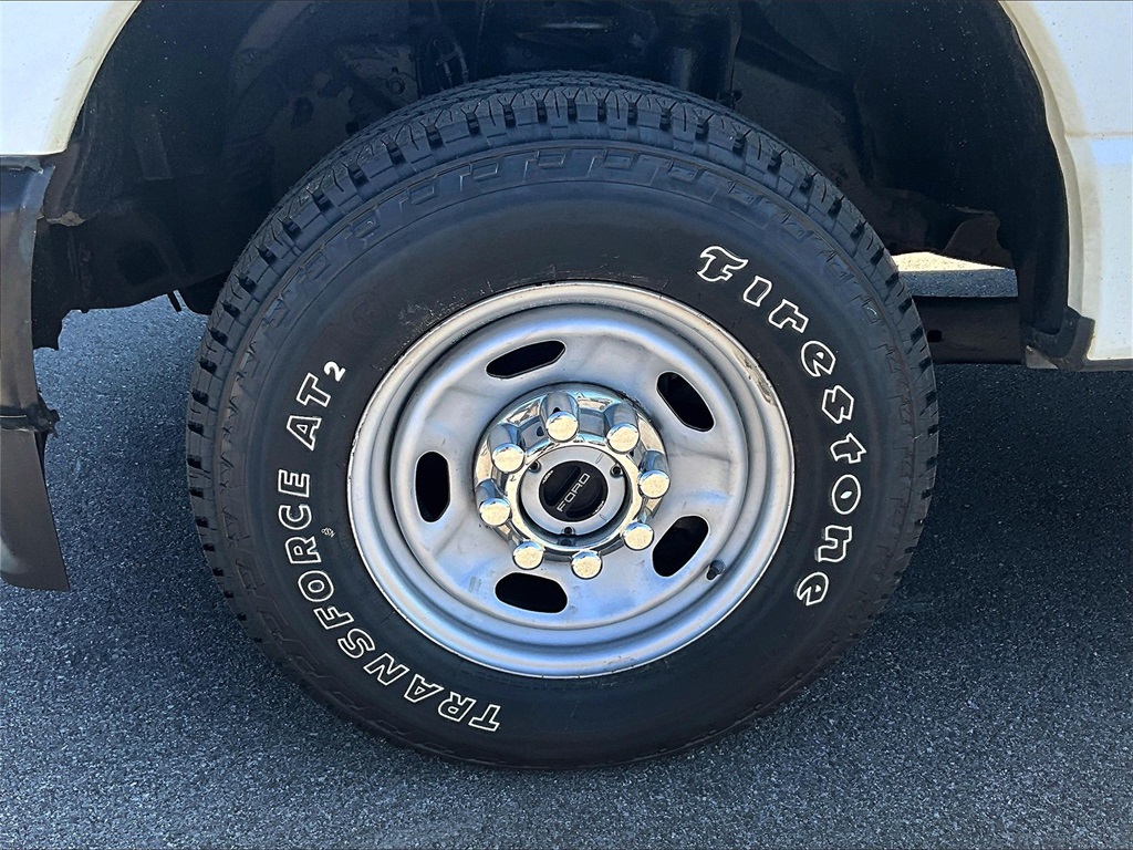 2023 Ford F-350 XL photo 7