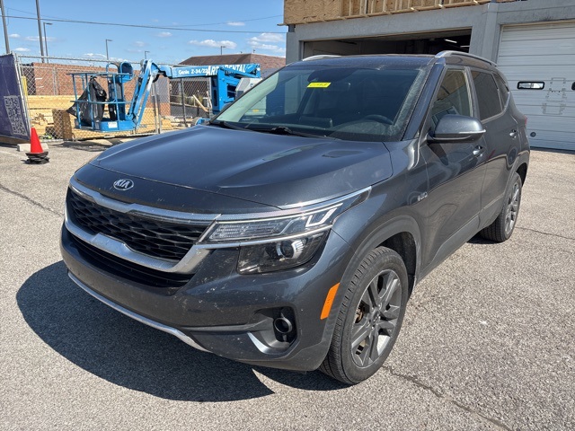 2021 Kia Seltos S photo 3