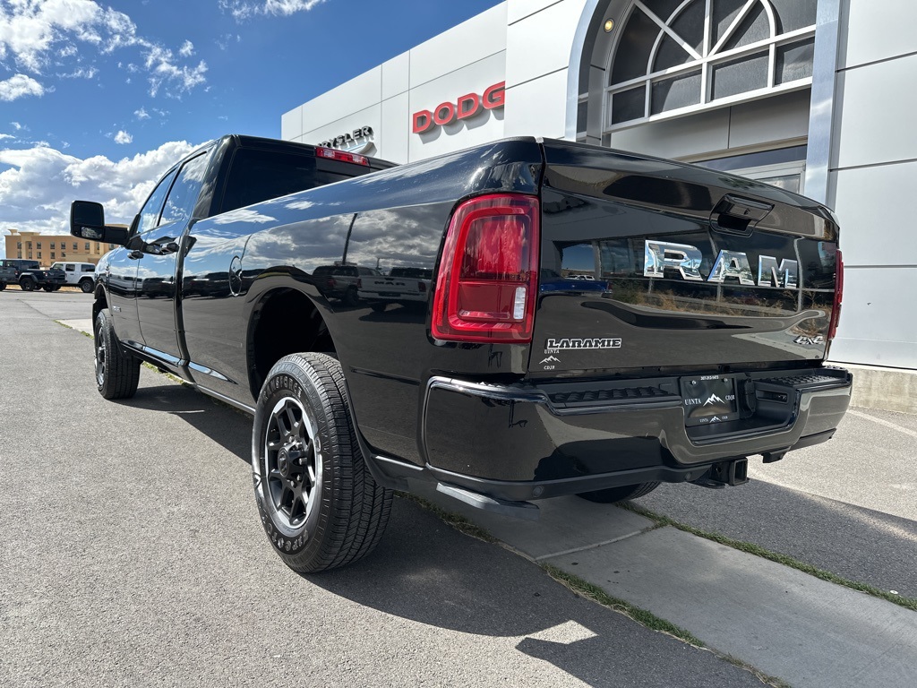 2025 Ram 3500 Laramie photo 3