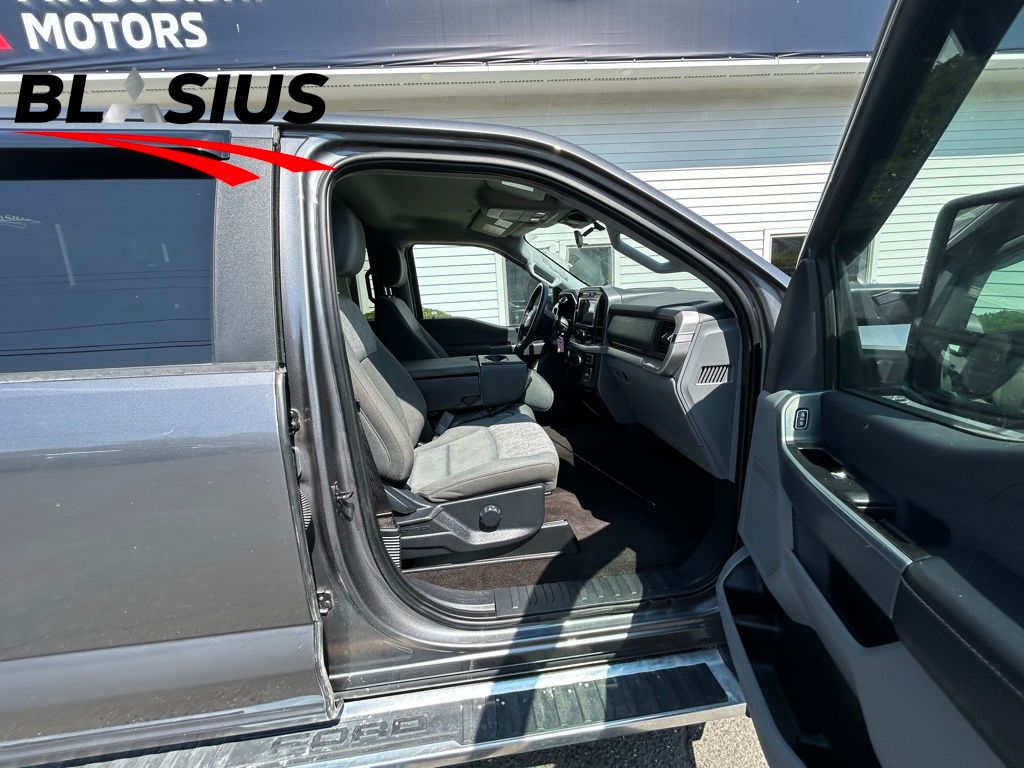 2022 Ford F-150 XLT photo 19