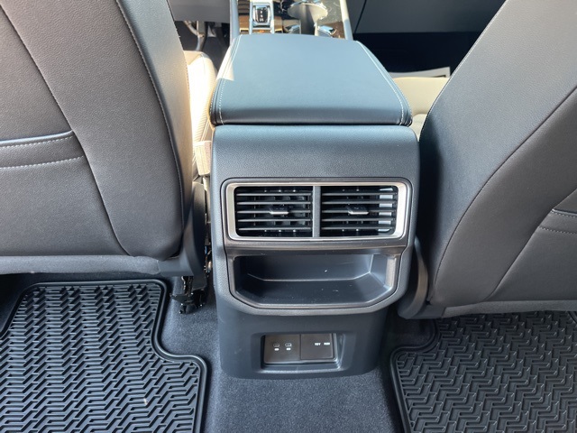 2026 Volkswagen Atlas Cross Sport SE Technology photo 14