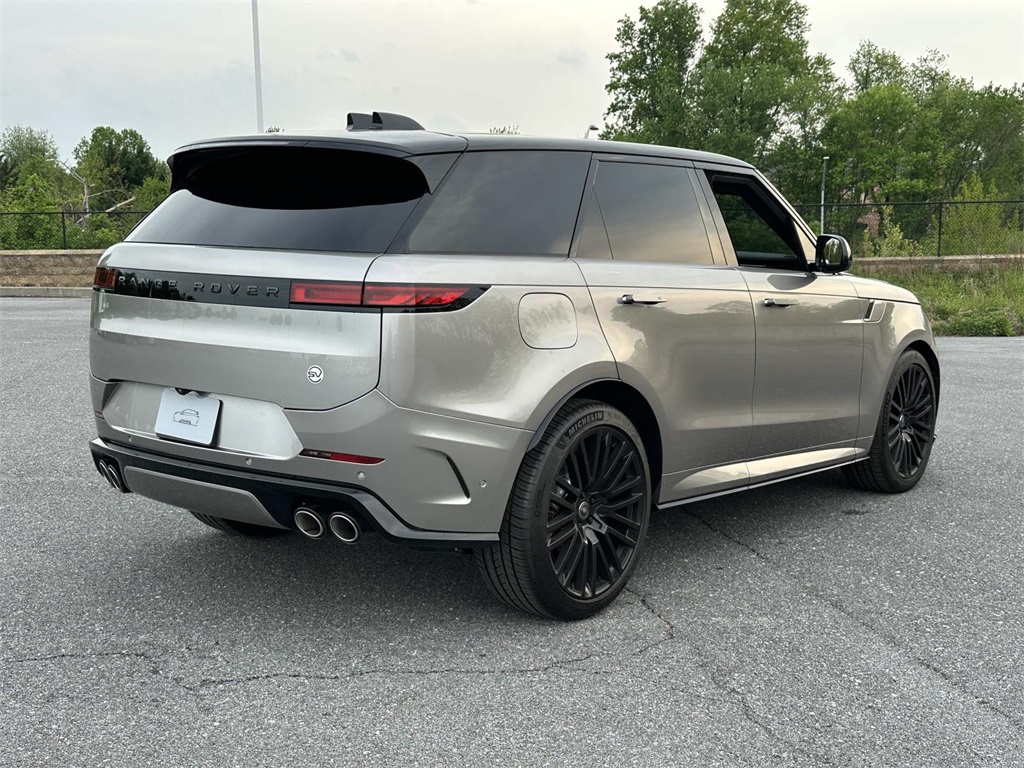 2024 Land Rover Range Rover Sport photo 14